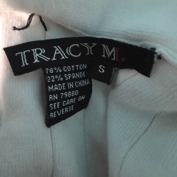 Tracy M White Ruffle Ribbed Top - Size S - Picture 3 of 3